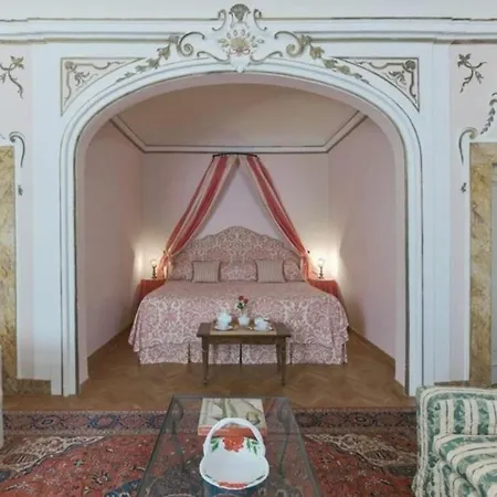 Alcove * Florencie
